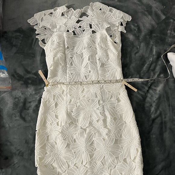 Glamorous ⚡️ White Floral Lace Dress - Picture 13 of 13